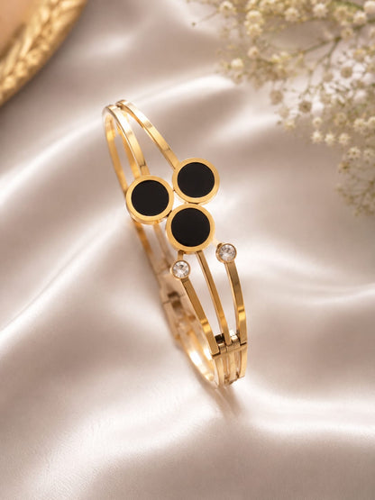 Triple stone Cuff